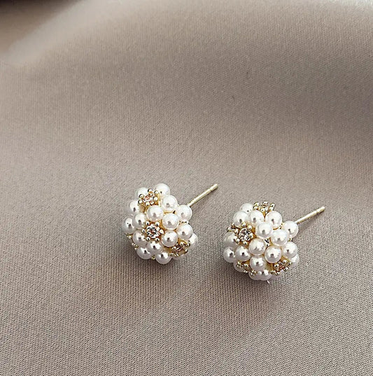 Elises | Elegant Pearl Studs | Silver Earrings